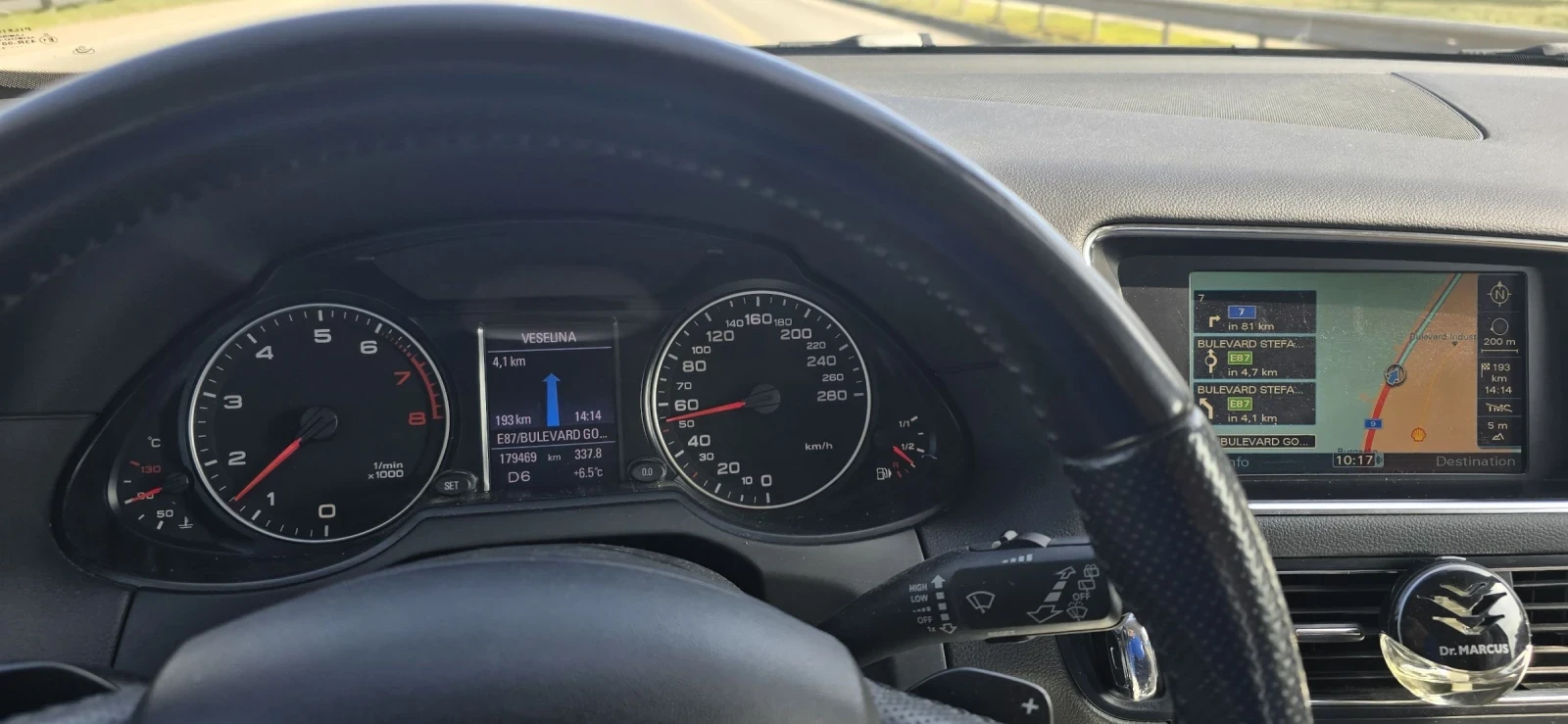 Audi Q5 2.0TFSI, снимка 2 - Автомобили и джипове - 53968954