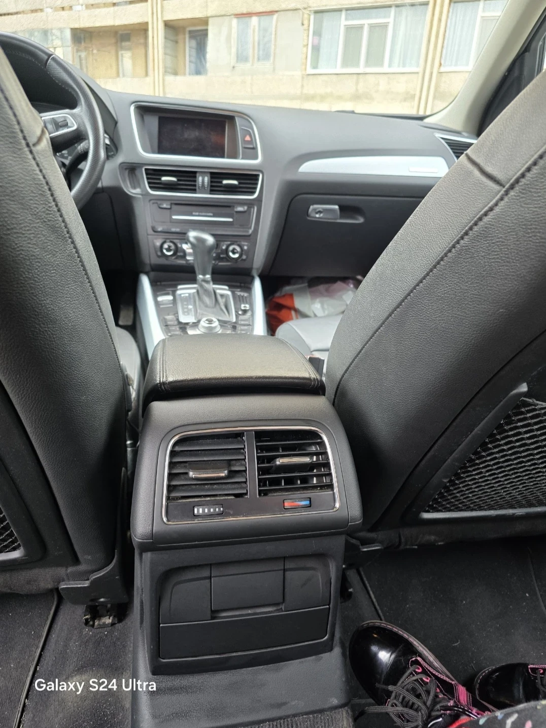 Audi Q5 2.0TFSI, снимка 15 - Автомобили и джипове - 53968954