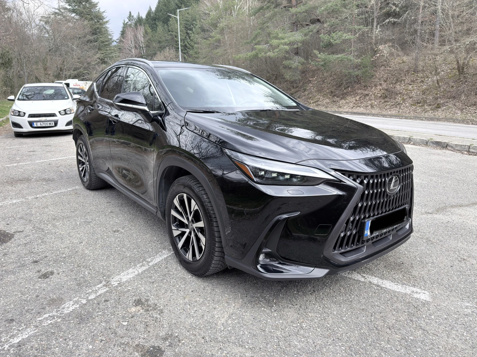 Lexus NX 350h, снимка 7 - Автомобили и джипове - 53880285
