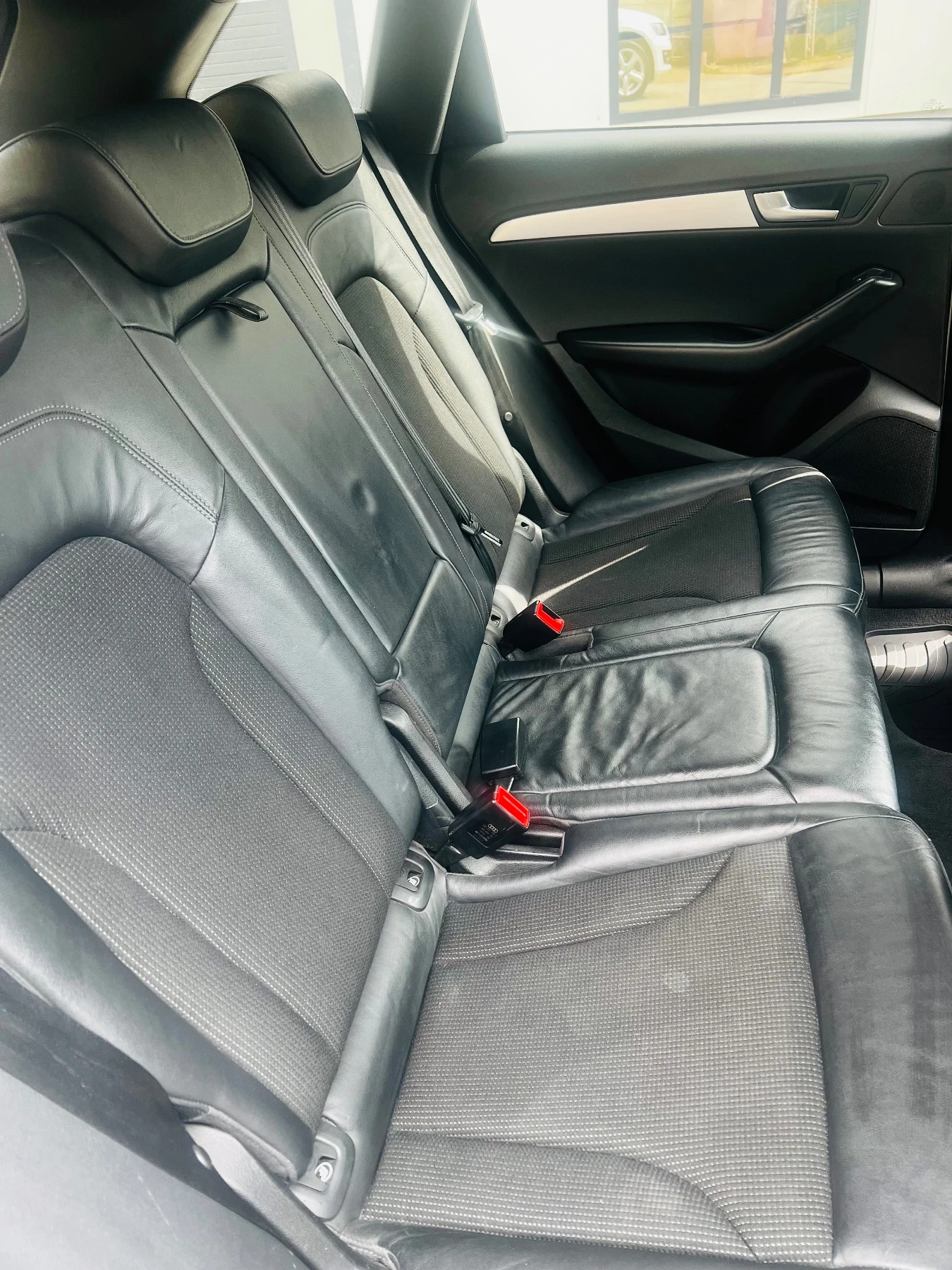 Audi Q5, снимка 12 - Автомобили и джипове - 54088263