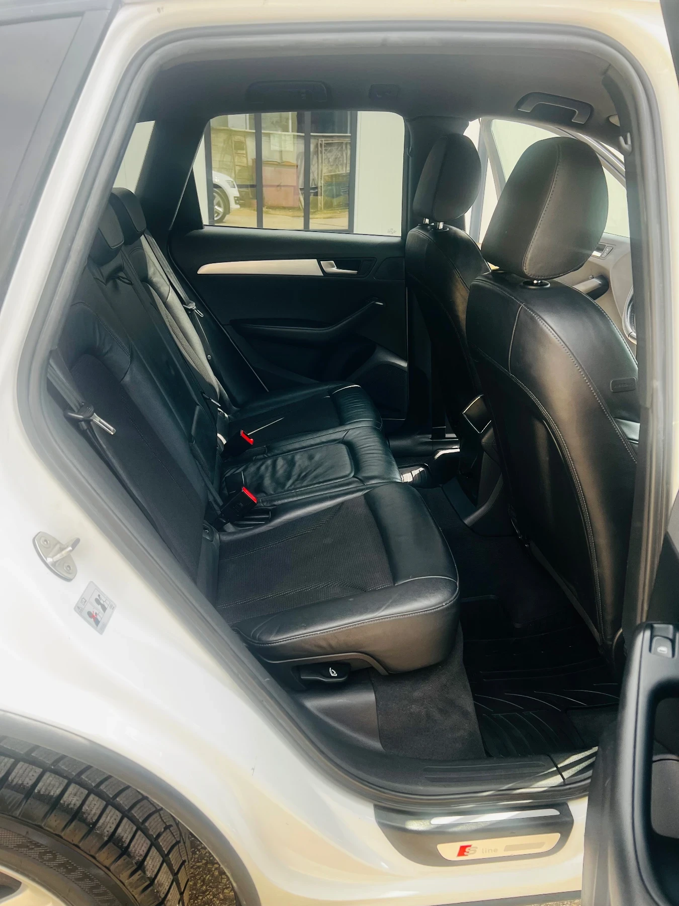 Audi Q5, снимка 11 - Автомобили и джипове - 54088263