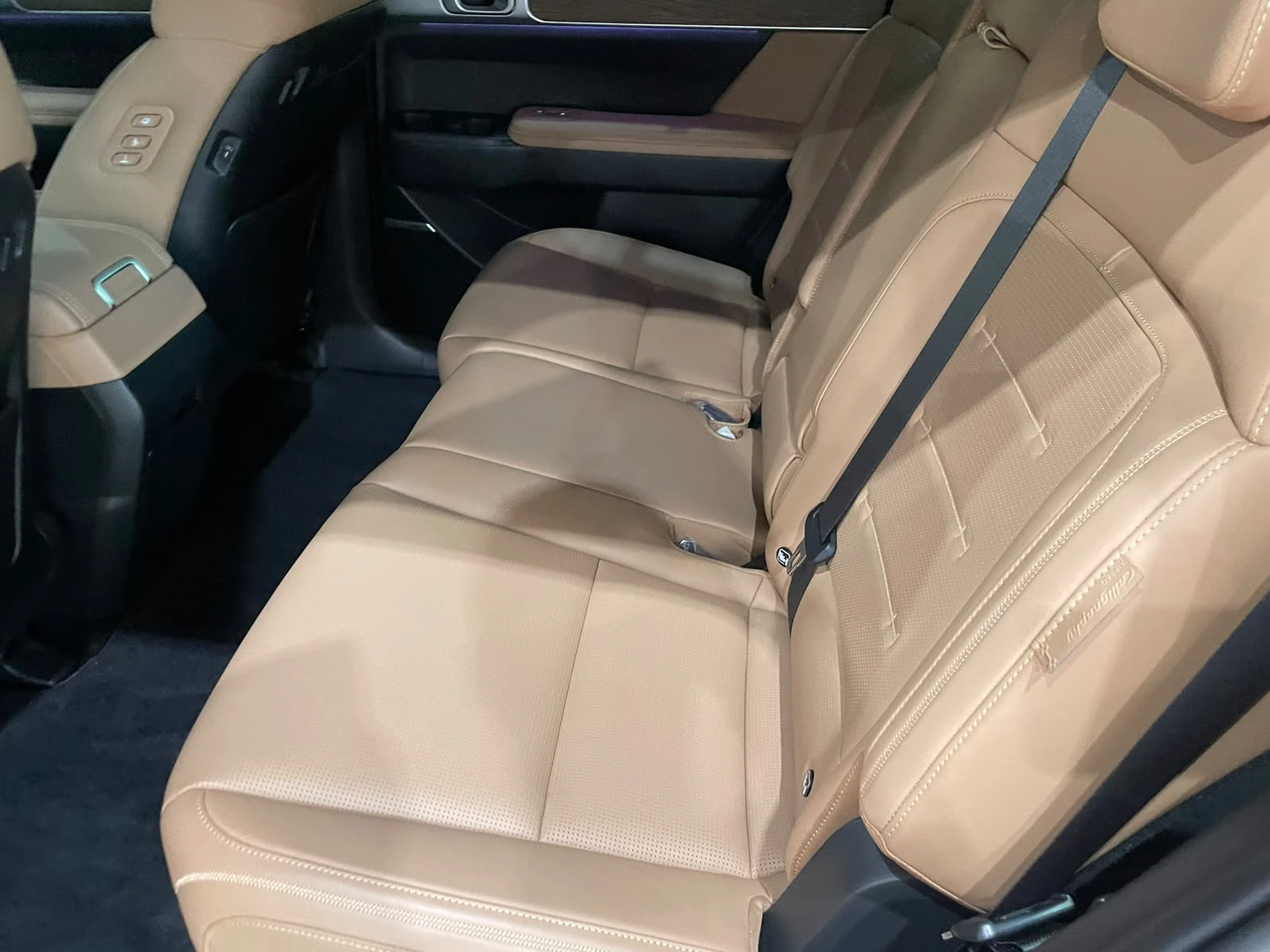 Hyundai Santa fe HEV 1.6 ! 2WD ! Calligraphy !, снимка 12 - Автомобили и джипове - 55277020