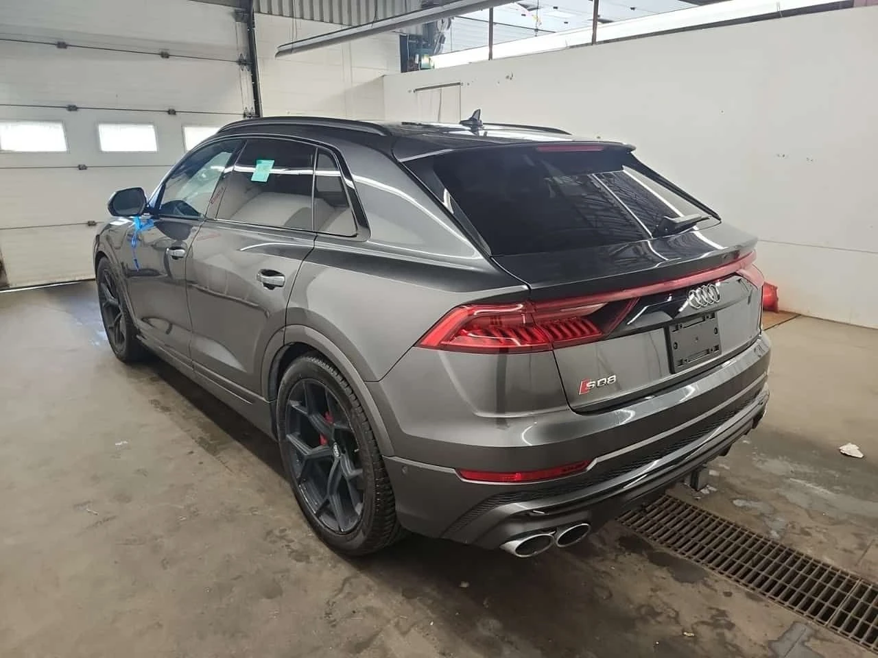 Audi SQ8  4.0 TFSI QUATTRO / DISTRONIC / 360 / MATRIX , снимка 4 - Автомобили и джипове - 55446302