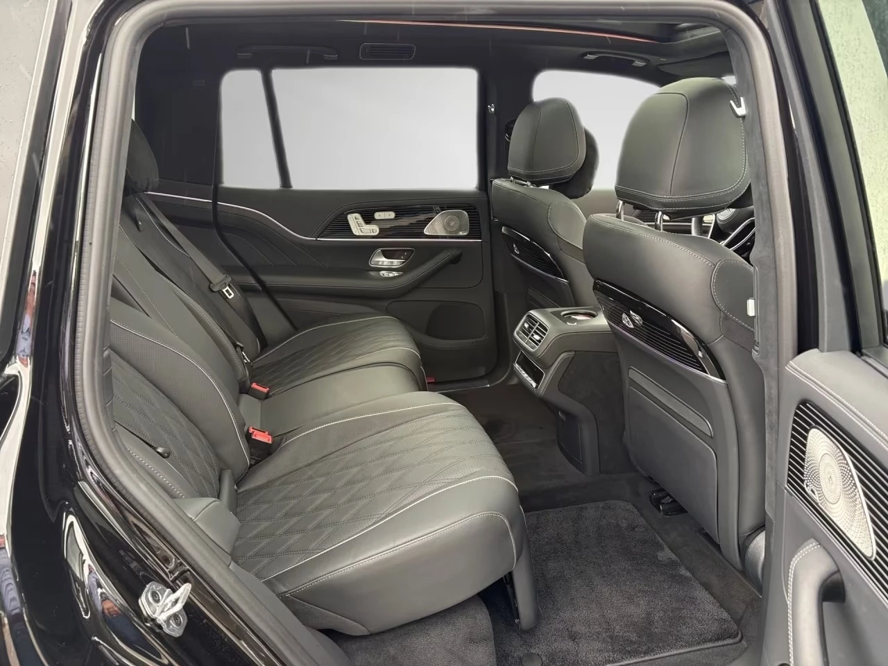 Mercedes-Benz GLS 600 MAYBACH 4-MATIC MANUFAKTUR , снимка 16 - Автомобили и джипове - 55557816