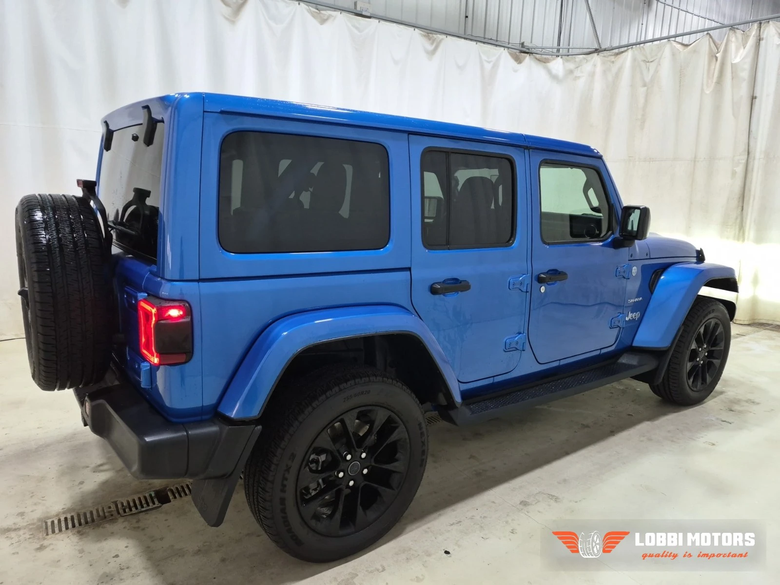 Jeep Wrangler, снимка 3 - Автомобили и джипове - 56295673