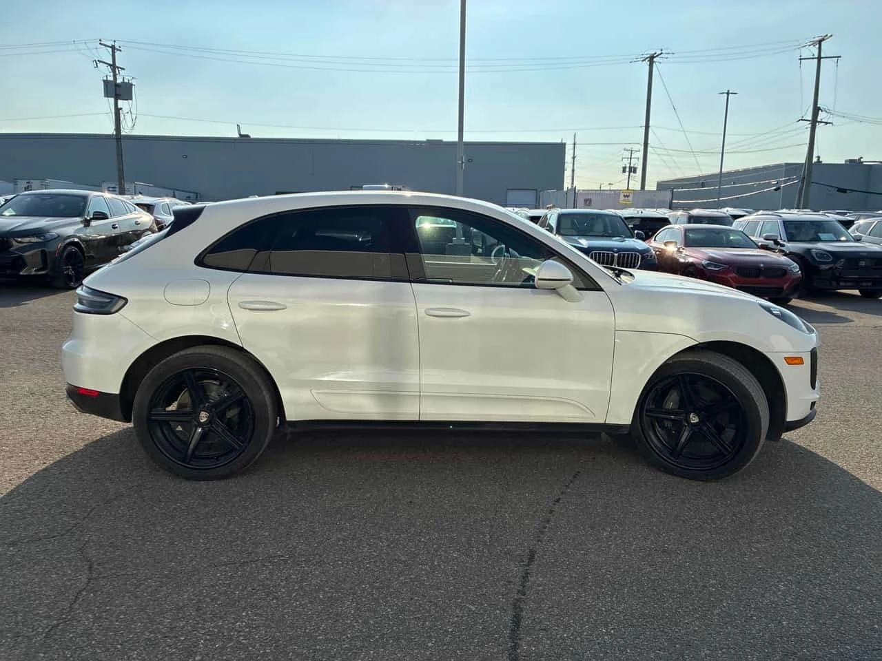 Porsche Macan * CARFAX * АВТОКРЕДИТ* , снимка 3 - Автомобили и джипове - 56728981