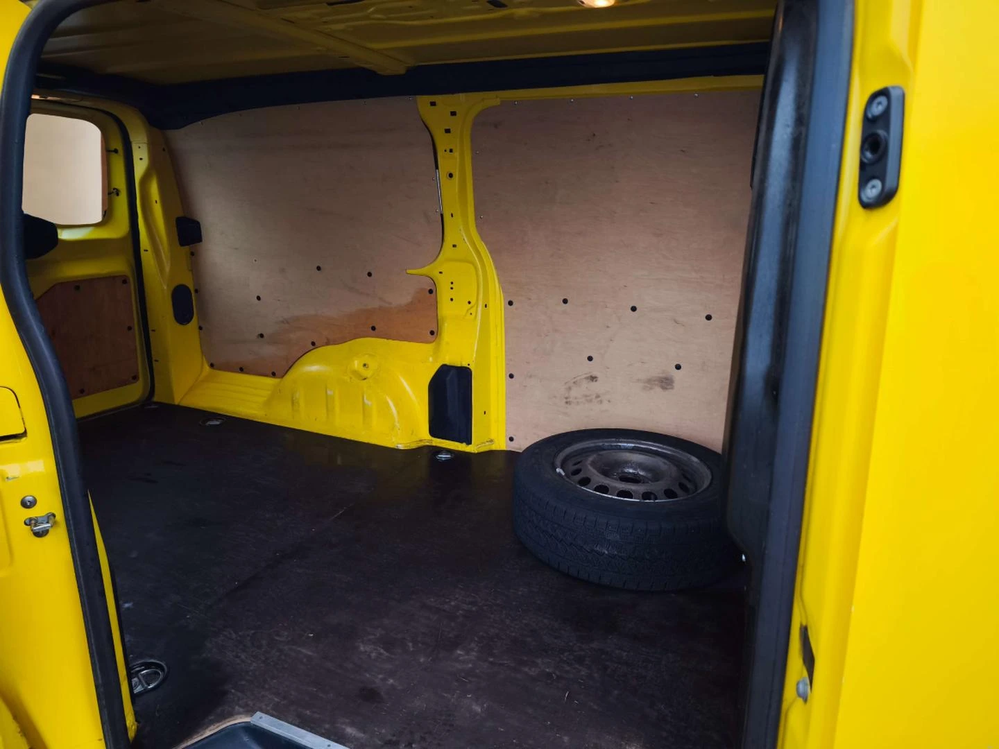 Peugeot Expert 2.0D - изображение 10