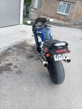 Suzuki Gsxr 1100, снимка 2 - Мотоциклети и мототехника - 45544460