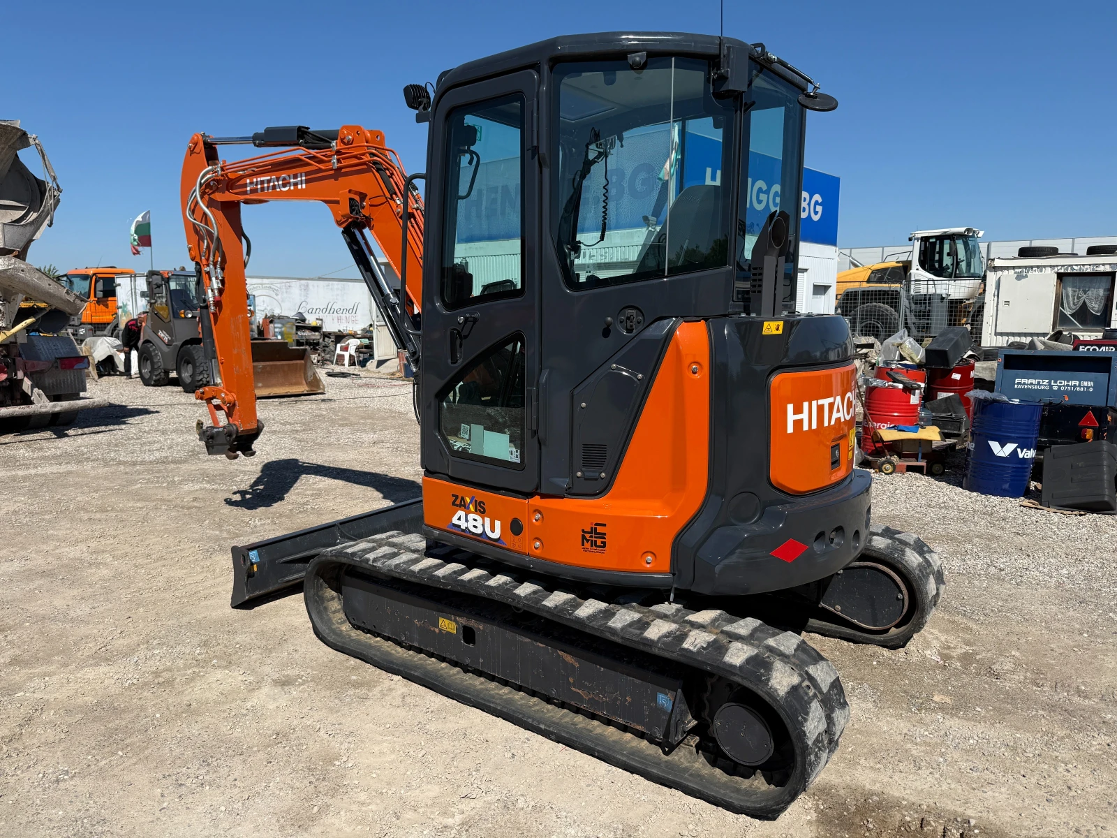 Багер Hitachi ZX 48 U-6, снимка 6 - Индустриална техника - 54414223