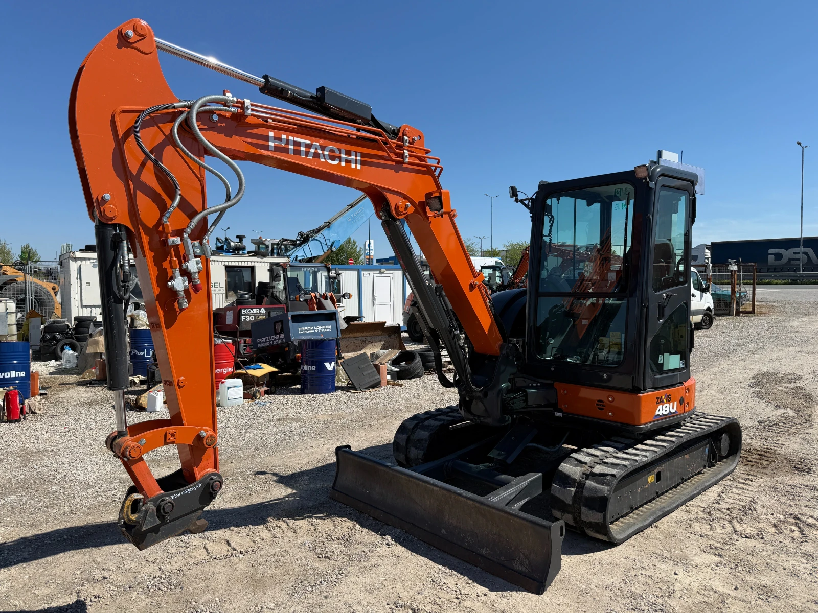 Багер Hitachi ZX 48 U-6, снимка 4 - Индустриална техника - 54414223
