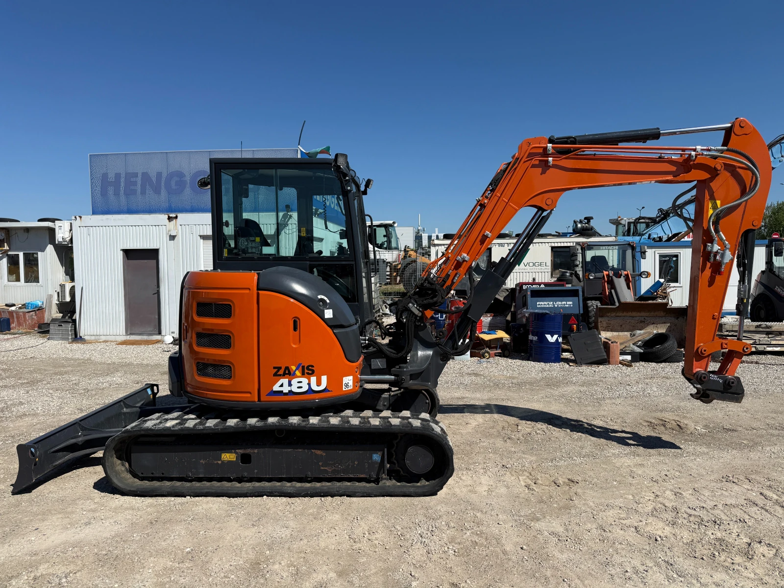 Багер Hitachi ZX 48 U-6, снимка 11 - Индустриална техника - 54414223