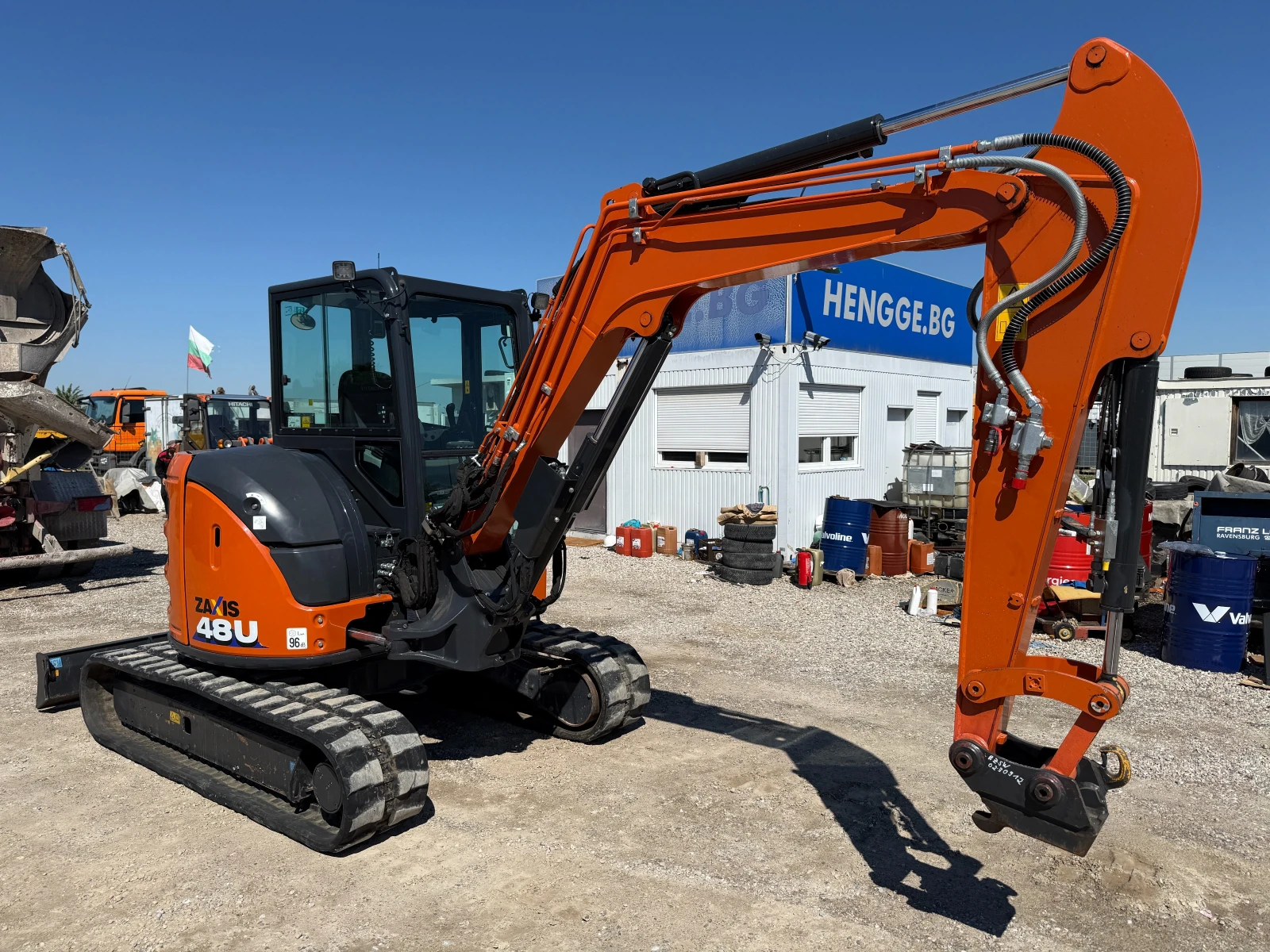 Багер Hitachi ZX 48 U-6, снимка 13 - Индустриална техника - 54414223