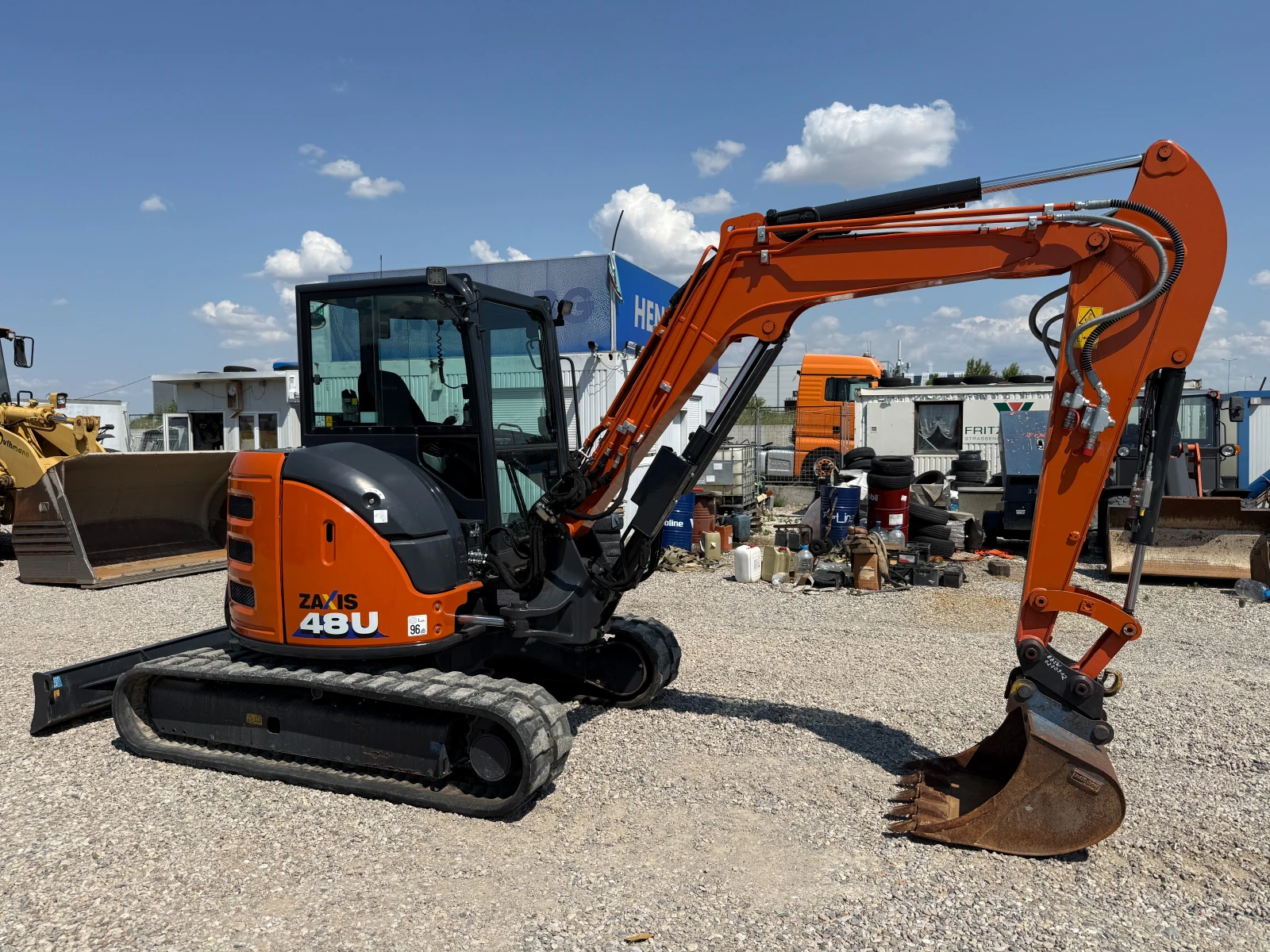 Багер Hitachi ZX 48 U-6, снимка 15 - Индустриална техника - 54414223