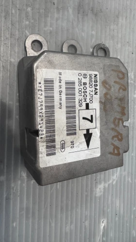     Airbag  /  /  a Nissan Primera - 988207J700  / 0285001329