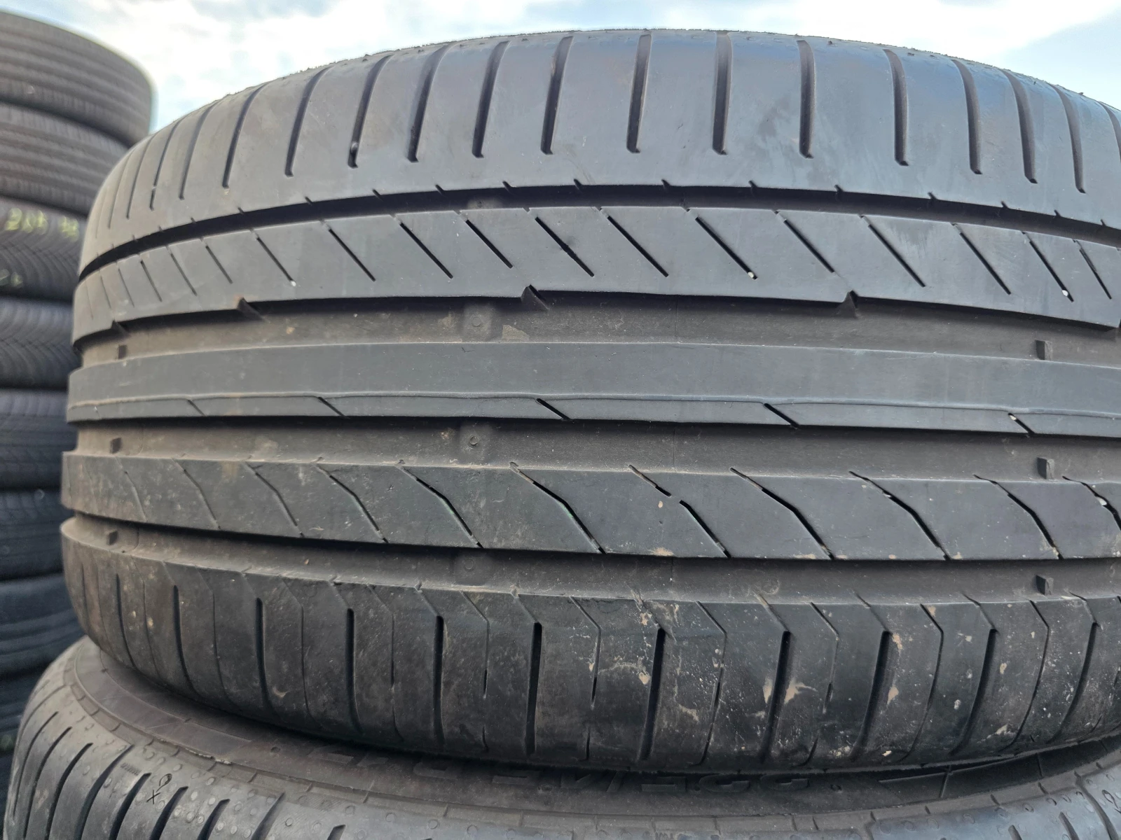 Гуми Летни 225/45R17, снимка 3 - Гуми и джанти - 54086460
