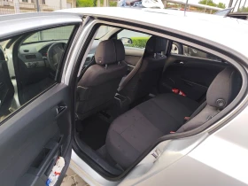 Opel Astra, снимка 15