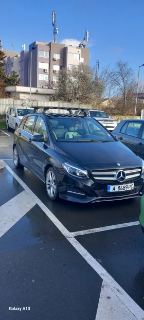 Mercedes-Benz B 180, снимка 1