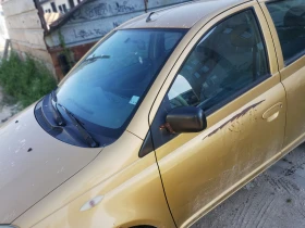 Toyota Yaris 2000, снимка 10