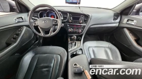 Kia K5, снимка 7