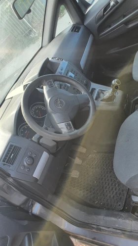 Opel Zafira 1.9 120к.с на части , снимка 16