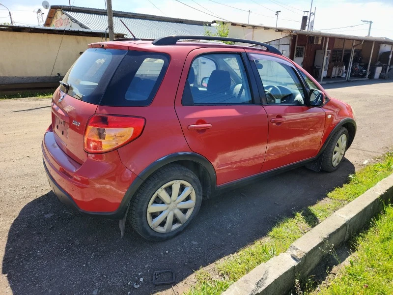 Suzuki SX4 1.6i, снимка 6 - Автомобили и джипове - 39858170