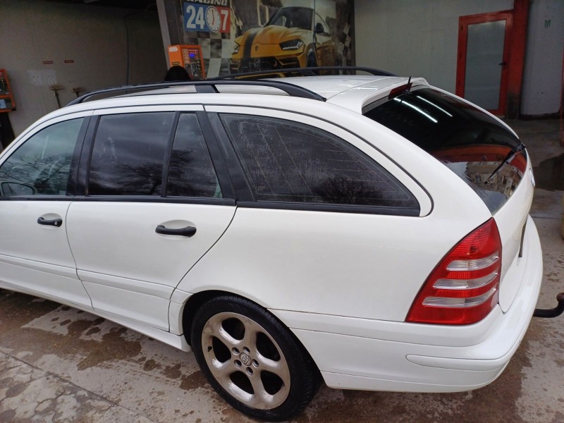 Mercedes-Benz 200, снимка 1 - Автомобили и джипове - 46063914