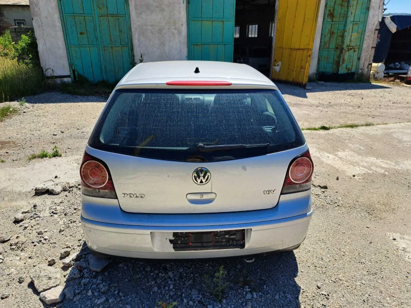 VW Polo 1.4 Бензин 101 к.с., снимка 6 - Автомобили и джипове - 48117702