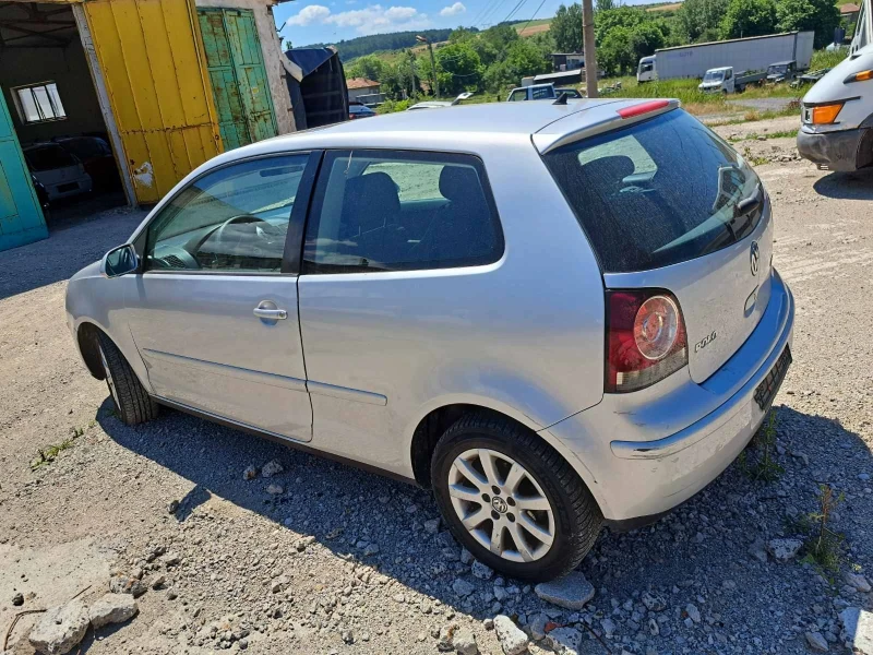 VW Polo 1.4 Бензин 101 к.с., снимка 5 - Автомобили и джипове - 48117702