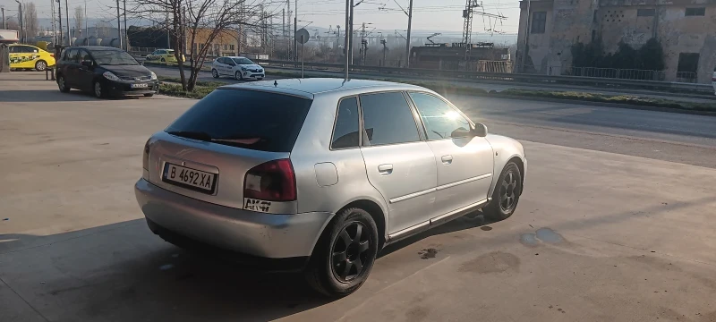 Audi A3 1.9 TDi, снимка 11 - Автомобили и джипове - 49274747