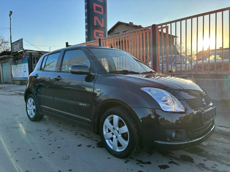 Suzuki Swift 1, 300 EURO4 , снимка 1 - Автомобили и джипове - 49378082