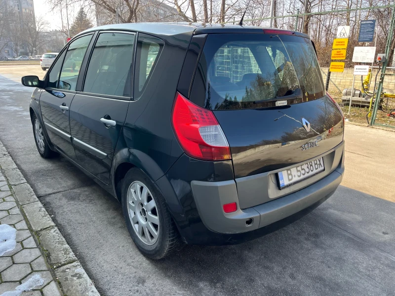 Renault Scenic, снимка 5 - Автомобили и джипове - 49445096