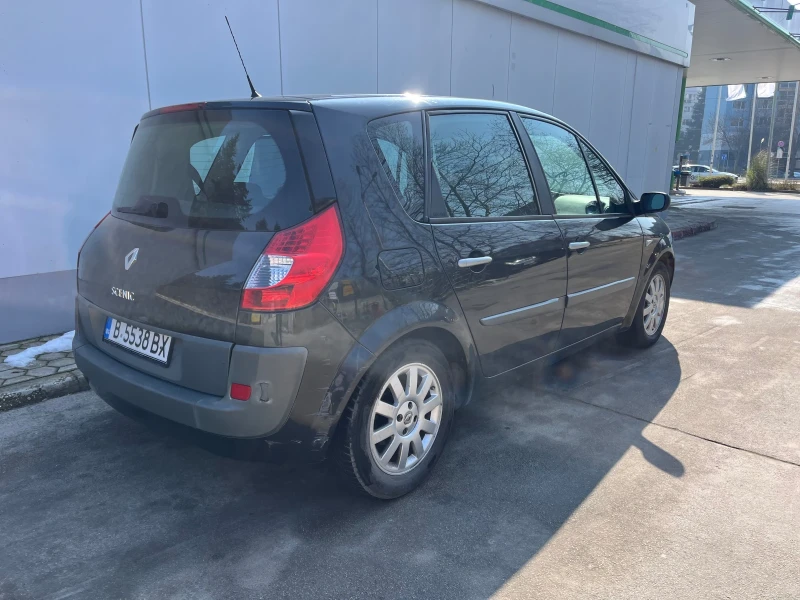 Renault Scenic, снимка 3 - Автомобили и джипове - 49445096