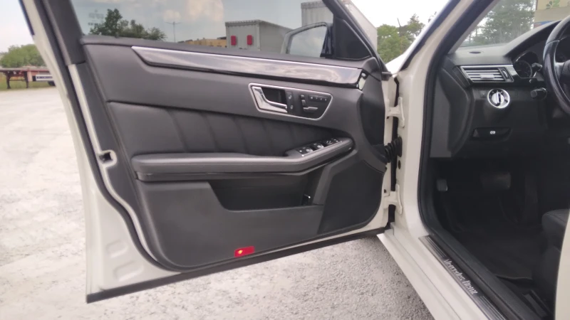 Mercedes-Benz E 350 Mercedes-Benz E-Klasse E 350 CDI Avantgarde, снимка 5 - Автомобили и джипове - 50715364