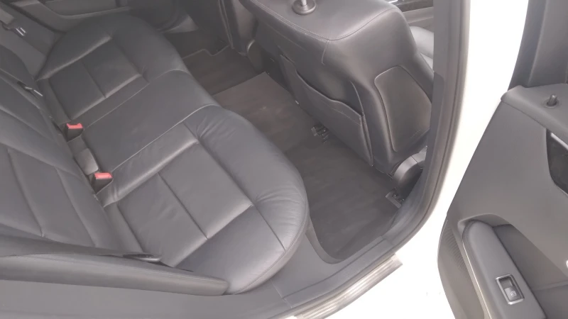 Mercedes-Benz E 350 Mercedes-Benz E-Klasse E 350 CDI Avantgarde, снимка 10 - Автомобили и джипове - 50715364