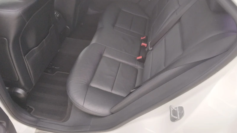 Mercedes-Benz E 350 Mercedes-Benz E-Klasse E 350 CDI Avantgarde, снимка 11 - Автомобили и джипове - 50715364