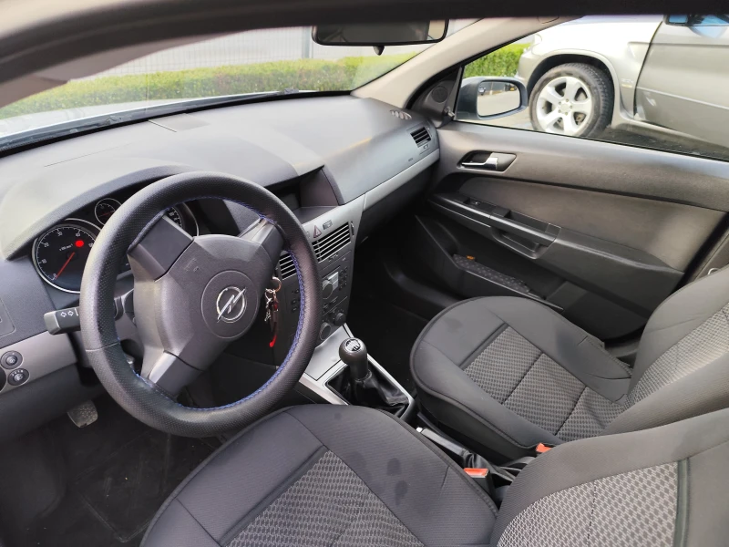 Opel Astra, снимка 14 - Автомобили и джипове - 52006428