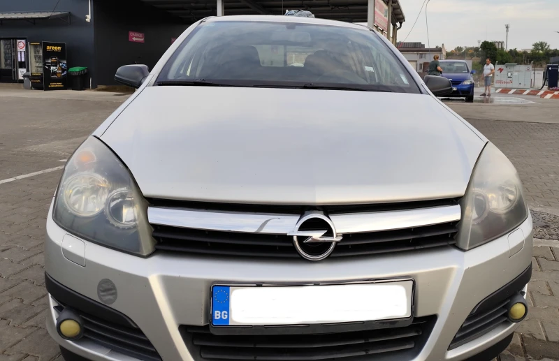 Opel Astra, снимка 9 - Автомобили и джипове - 52006428