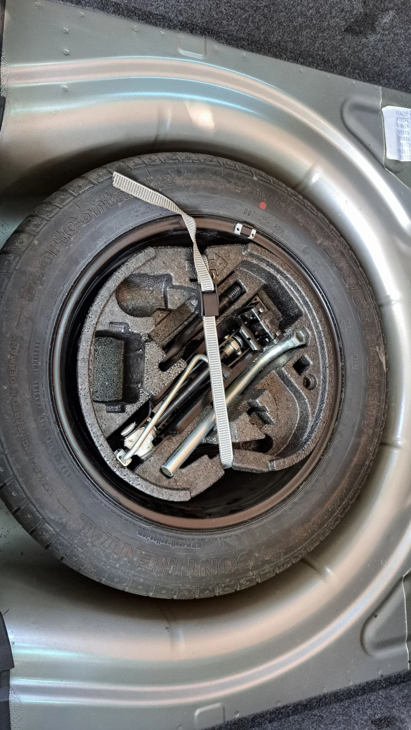 Skoda Octavia SCAUT  4x4, снимка 5 - Автомобили и джипове - 51295477