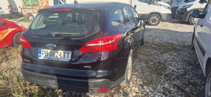Ford Focus 1.0 i  Ecoboost, снимка 6 - Автомобили и джипове - 52113673