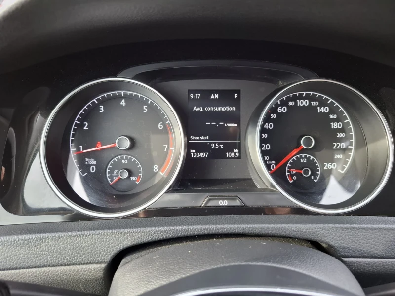 VW Golf 1.4 122к.с., снимка 9 - Автомобили и джипове - 52129743