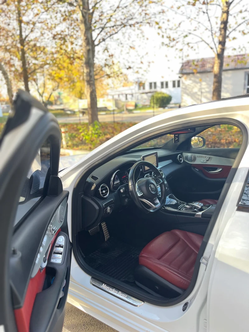 Mercedes-Benz C 300 AMG, снимка 7 - Автомобили и джипове - 52433205