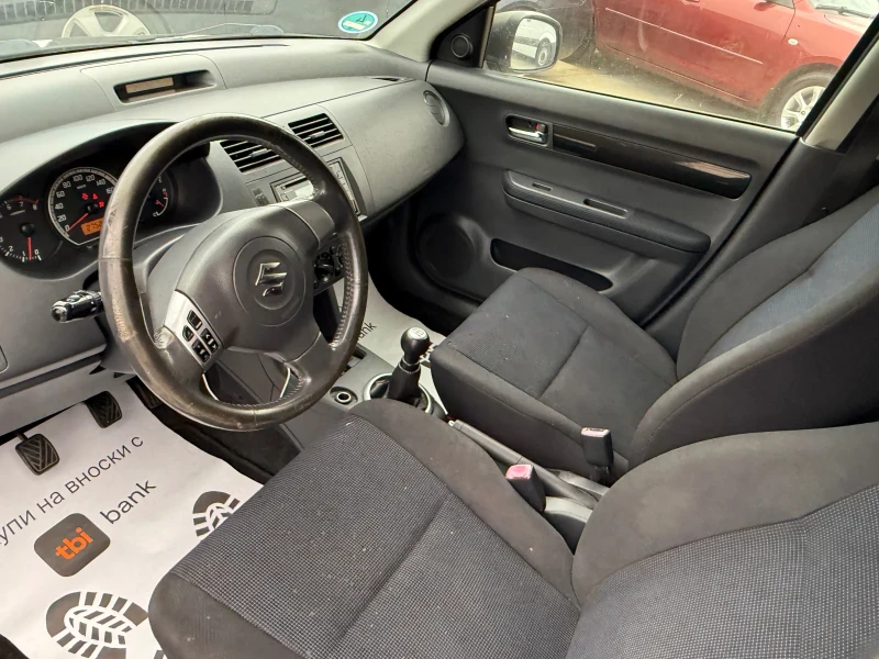 Suzuki Swift 1.3i КЛИМАТИК, снимка 13 - Автомобили и джипове - 52717612