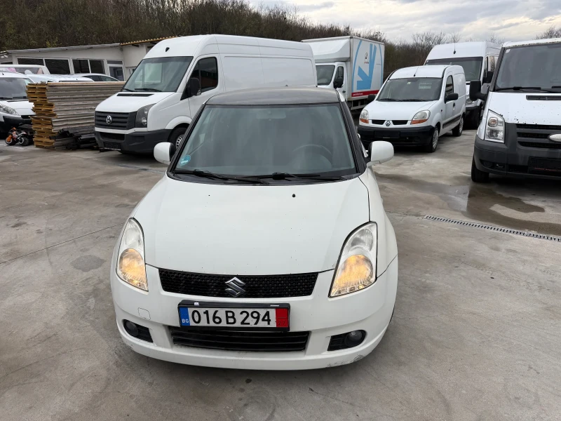 Suzuki Swift 1.3i КЛИМАТИК, снимка 2 - Автомобили и джипове - 52717612