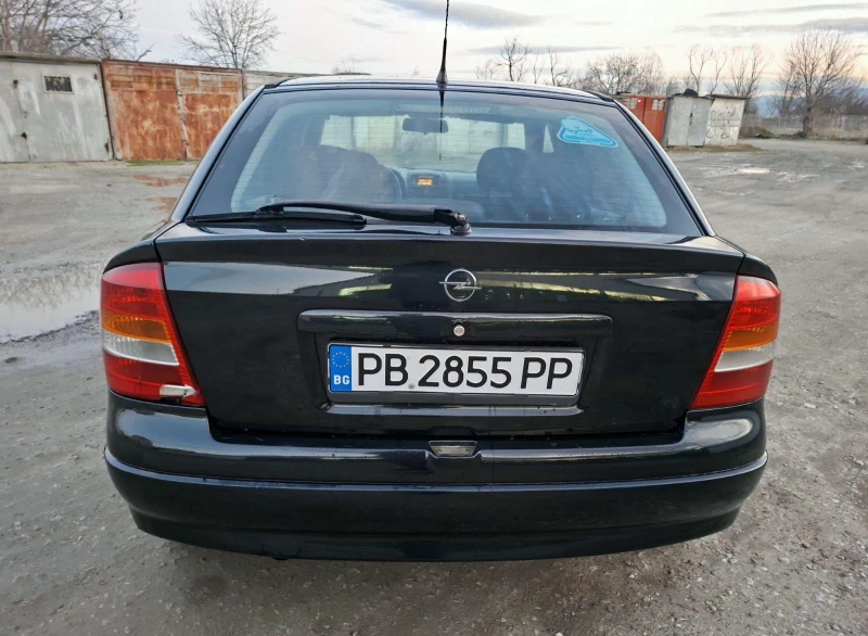 Opel Astra 1.6, снимка 7 - Автомобили и джипове - 53100330