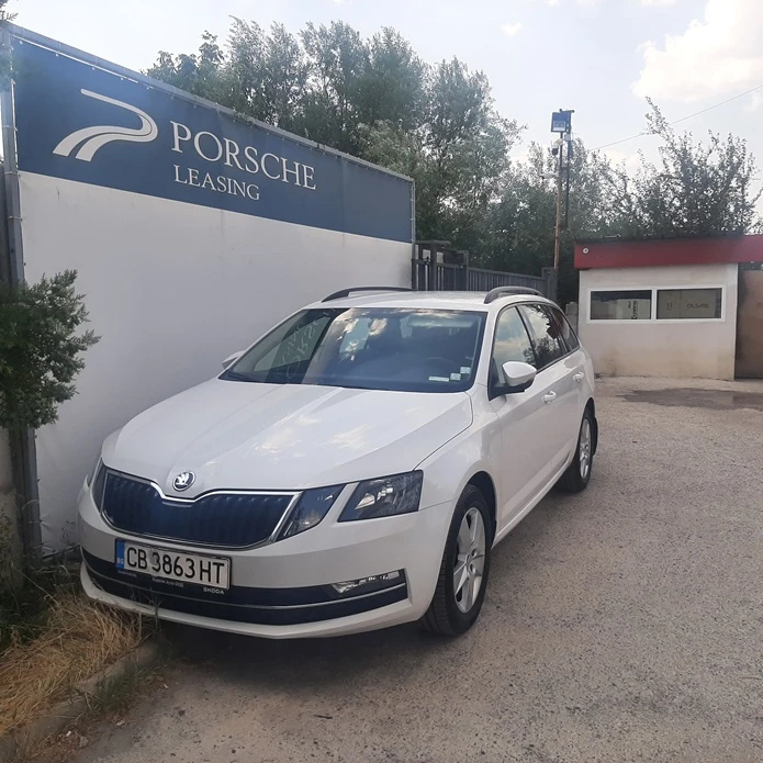 Skoda Octavia 1.6 TDI, снимка 3 - Автомобили и джипове - 49454977