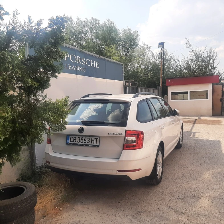 Skoda Octavia 1.6 TDI, снимка 4 - Автомобили и джипове - 49454977