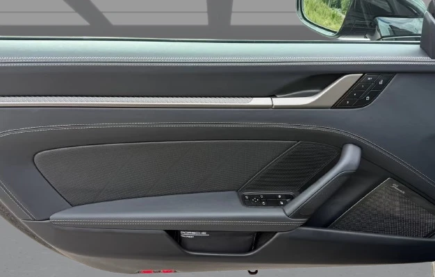 Porsche 911 Turbo S = NEW = SportDesign �������� | Mobile.bg � ����������� 6