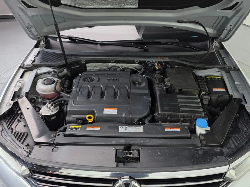 VW Passat 2.0 DFC Automatic, снимка 6 - Автомобили и джипове - 55723111