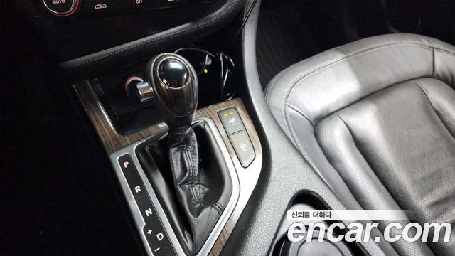 Kia K5, снимка 9 - Автомобили и джипове - 56077540