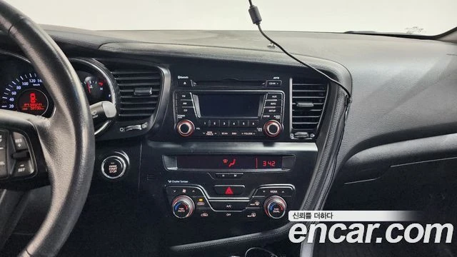 Kia K5, снимка 14 - Автомобили и джипове - 56077540